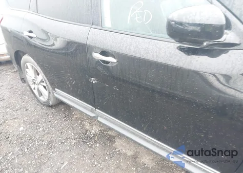 2014 Nissan Pathfinder Platinum из США, поврежденный, VIN 5N1AR2MM3EC698527